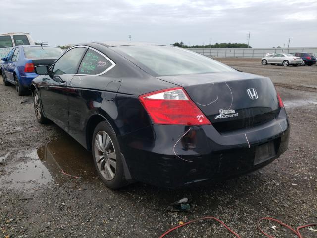 Photo 2 VIN: 1HGCS1B39AA016196 - HONDA ACCORD LX 