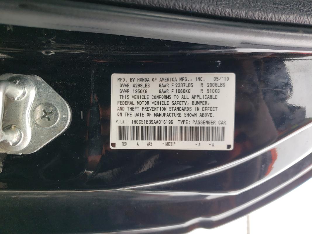 Photo 9 VIN: 1HGCS1B39AA016196 - HONDA ACCORD LX 