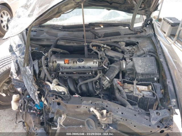 Photo 9 VIN: 1HGCS1B3XAA005479 - HONDA ACCORD 