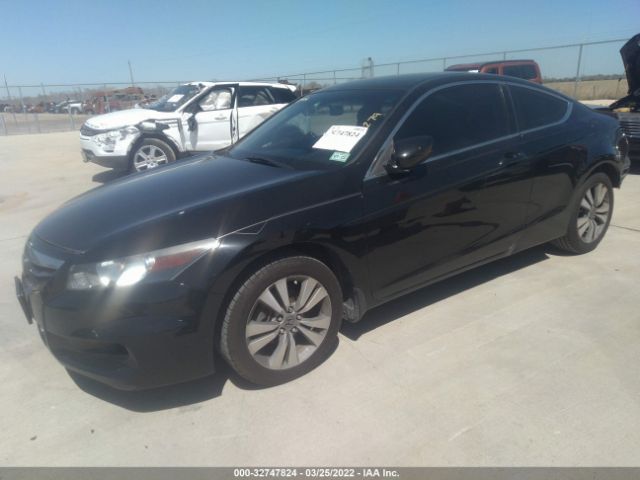 Photo 1 VIN: 1HGCS1B3XBA003118 - HONDA ACCORD CPE 