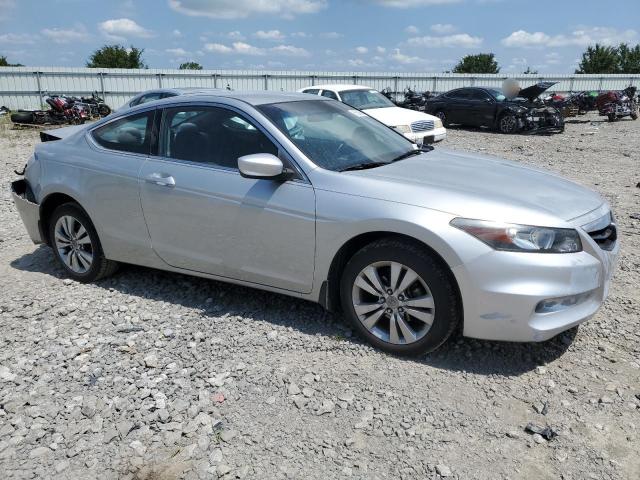 Photo 3 VIN: 1HGCS1B3XCA012497 - HONDA ACCORD LX 