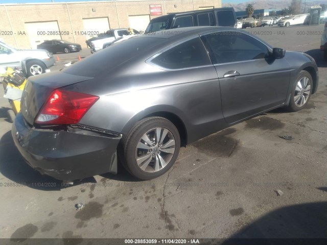 Photo 3 VIN: 1HGCS1B3XCA013536 - HONDA ACCORD CPE 