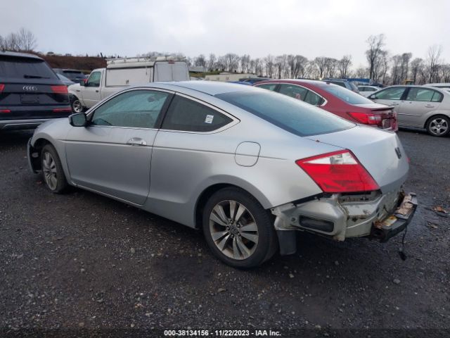 Photo 2 VIN: 1HGCS1B71AA009195 - HONDA ACCORD 