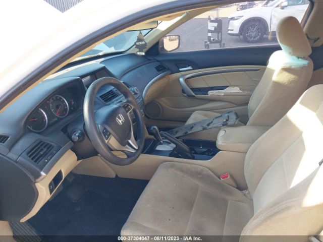 Photo 4 VIN: 1HGCS1B72AA004152 - HONDA ACCORD 