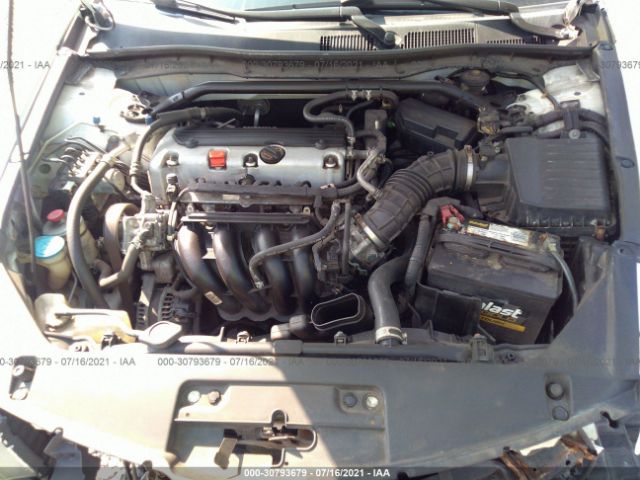 Photo 9 VIN: 1HGCS1B72CA015106 - HONDA ACCORD CPE 