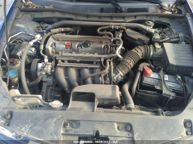 Photo 9 VIN: 1HGCS1B73AA009537 - HONDA ACCORD CPE 