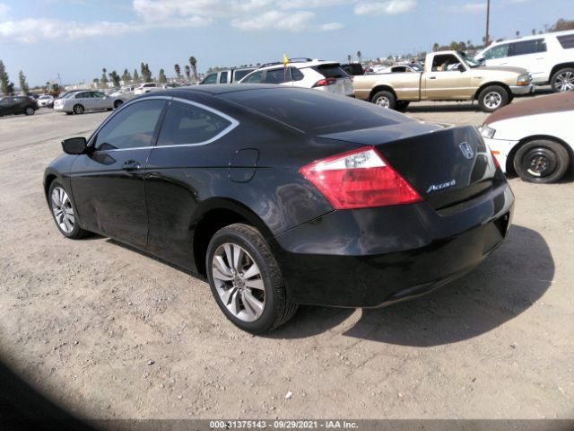 Photo 2 VIN: 1HGCS1B73AA014592 - HONDA ACCORD CPE 