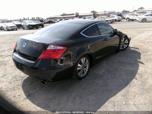 Photo 3 VIN: 1HGCS1B73AA014592 - HONDA ACCORD CPE 