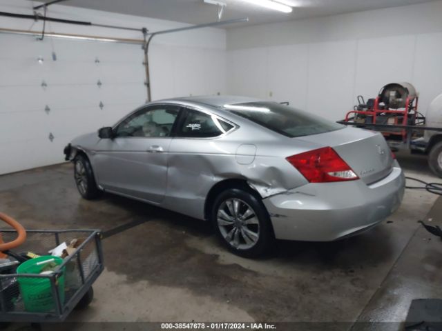 Photo 2 VIN: 1HGCS1B73BA006722 - HONDA ACCORD 