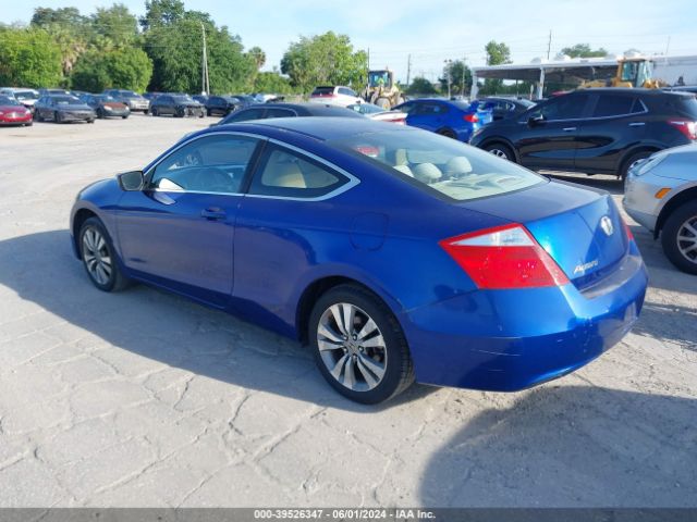 Photo 2 VIN: 1HGCS1B74AA006355 - HONDA ACCORD 