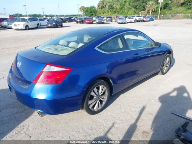 Photo 3 VIN: 1HGCS1B74AA006355 - HONDA ACCORD 