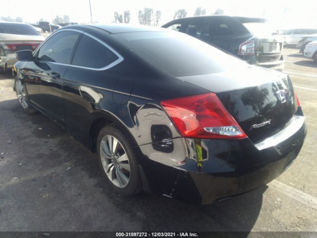 Photo 2 VIN: 1HGCS1B74BA007166 - HONDA ACCORD CPE 