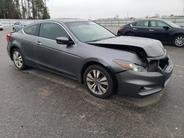 Photo 3 VIN: 1HGCS1B74BA008687 - HONDA ACCORD 