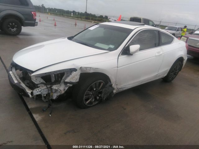 Photo 1 VIN: 1HGCS1B75CA015438 - HONDA ACCORD CPE 