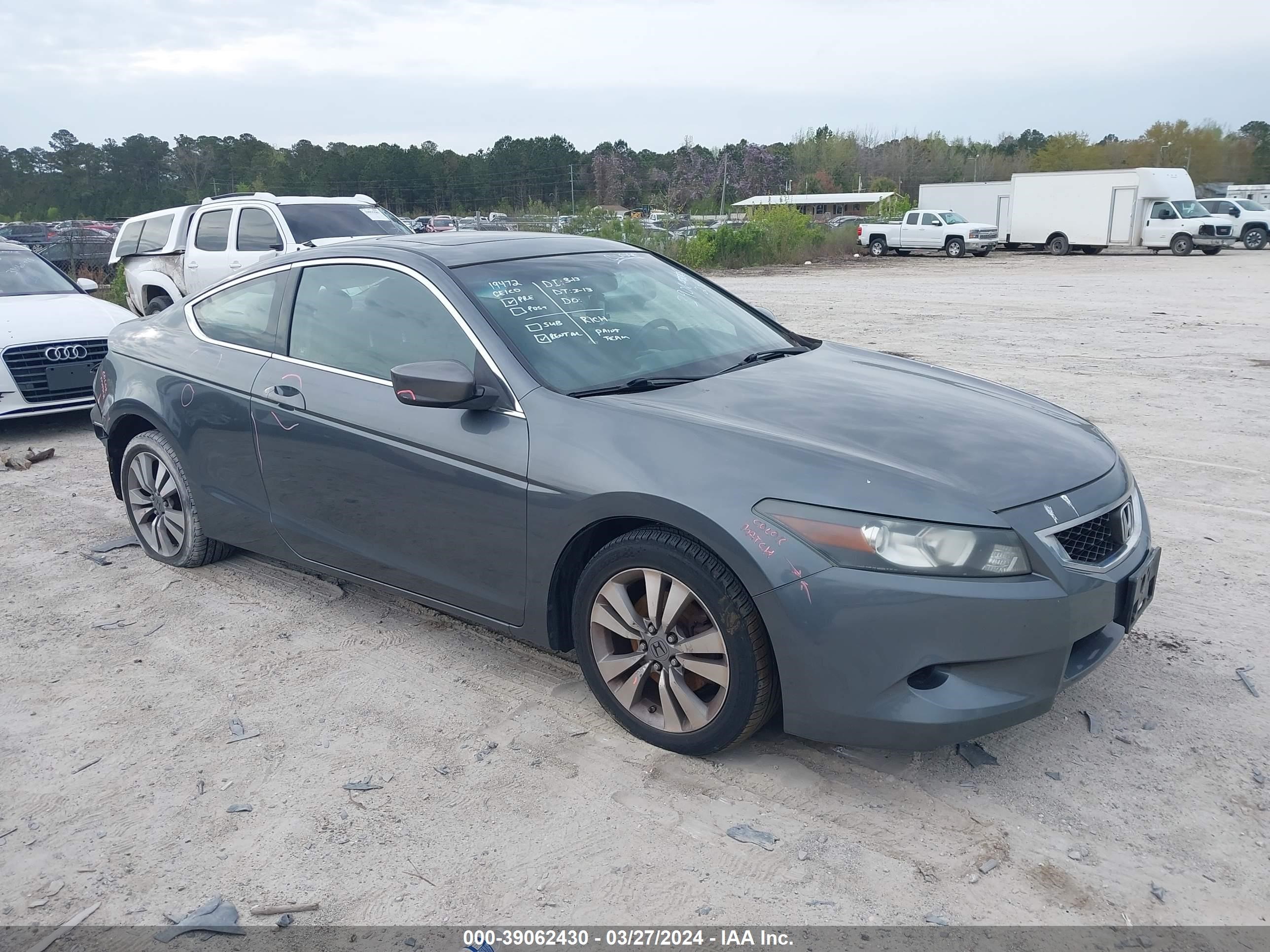 Photo 0 VIN: 1HGCS1B76AA021231 - HONDA ACCORD 