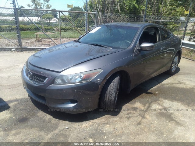 Photo 1 VIN: 1HGCS1B77AA020833 - HONDA ACCORD CPE 