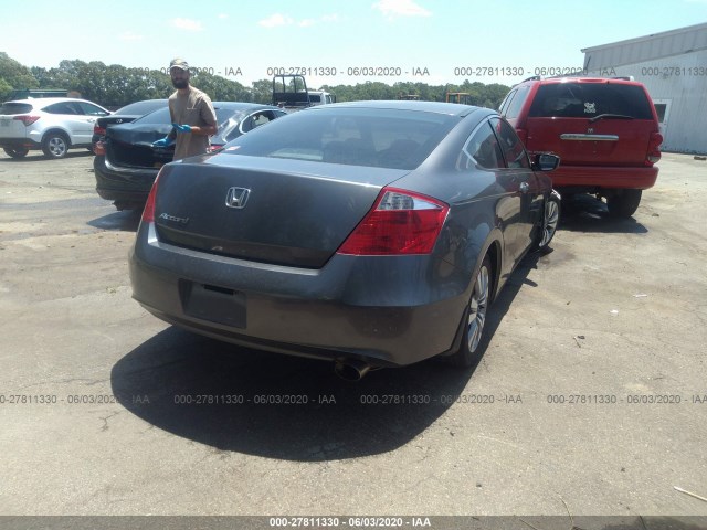 Photo 3 VIN: 1HGCS1B77AA020833 - HONDA ACCORD CPE 