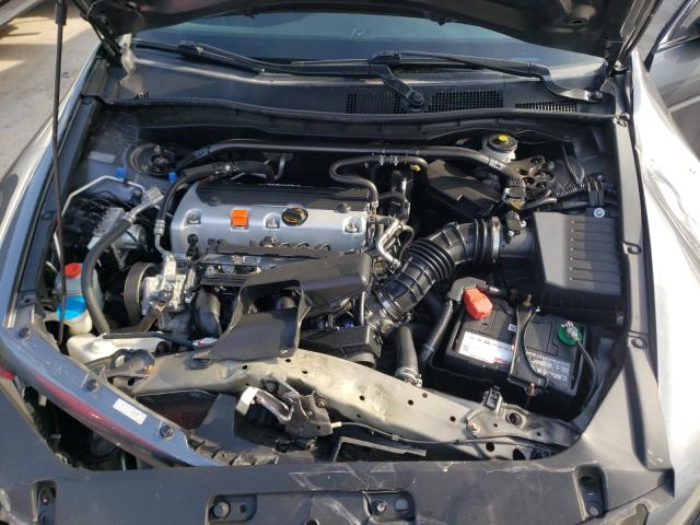 Photo 6 VIN: 1HGCS1B77BA014502 - HONDA ACCORD 