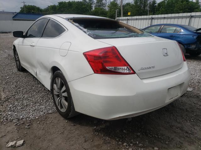 Photo 2 VIN: 1HGCS1B78BA011219 - HONDA ACCORD EX 