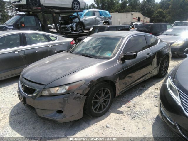 Photo 1 VIN: 1HGCS1B79AA001281 - HONDA ACCORD CPE 