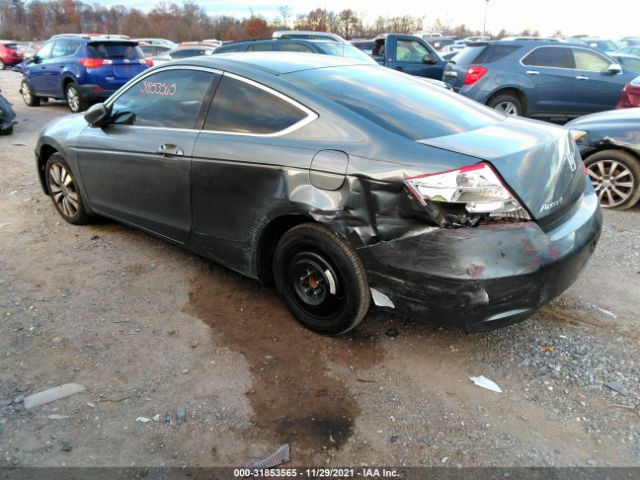 Photo 2 VIN: 1HGCS1B79AA006495 - HONDA ACCORD CPE 