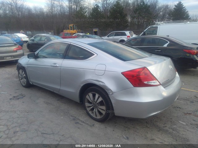 Photo 2 VIN: 1HGCS1B79BA009737 - HONDA ACCORD 