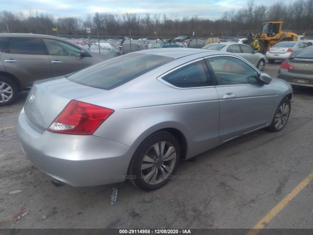 Photo 3 VIN: 1HGCS1B79BA009737 - HONDA ACCORD 