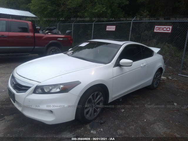 Photo 1 VIN: 1HGCS1B79CA022702 - HONDA ACCORD CPE 