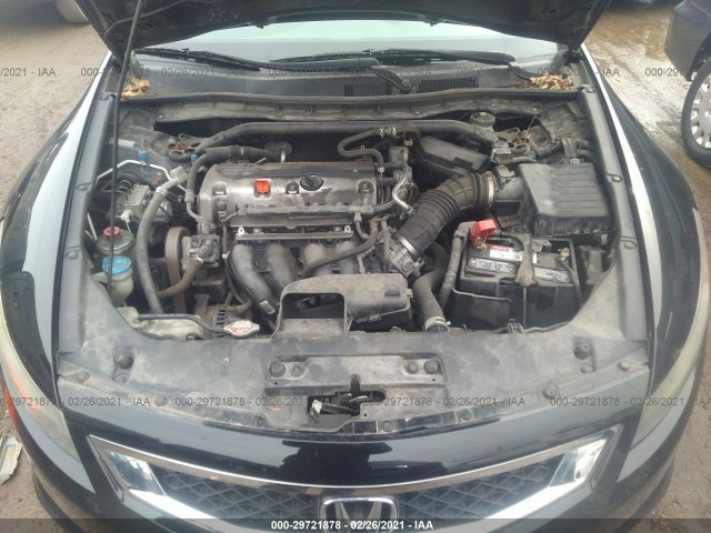 Photo 9 VIN: 1HGCS1B7XAA016680 - HONDA ACCORD CPE 