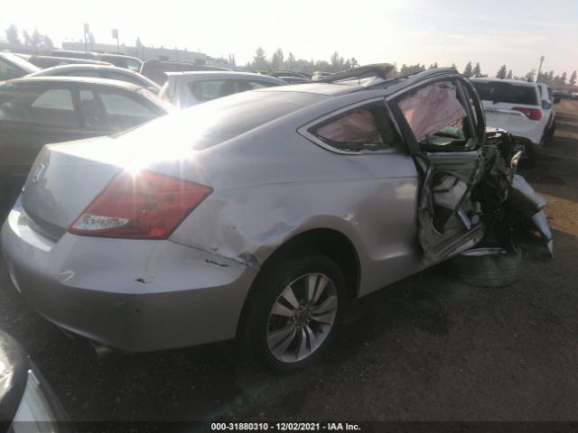 Photo 3 VIN: 1HGCS1B7XCA004838 - HONDA ACCORD CPE 