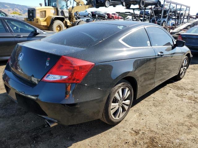 Photo 2 VIN: 1HGCS1B7XCA004855 - HONDA ACCORD 