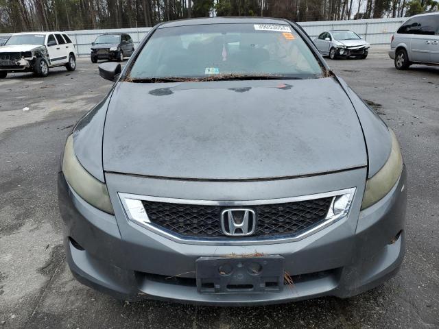 Photo 4 VIN: 1HGCS1B80AA003008 - HONDA ACCORD 