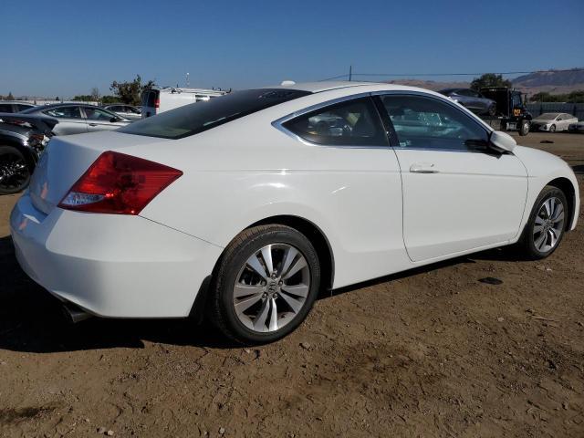 Photo 2 VIN: 1HGCS1B81CA004560 - HONDA ACCORD EXL 