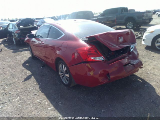 Photo 2 VIN: 1HGCS1B81CA015946 - HONDA ACCORD CPE 