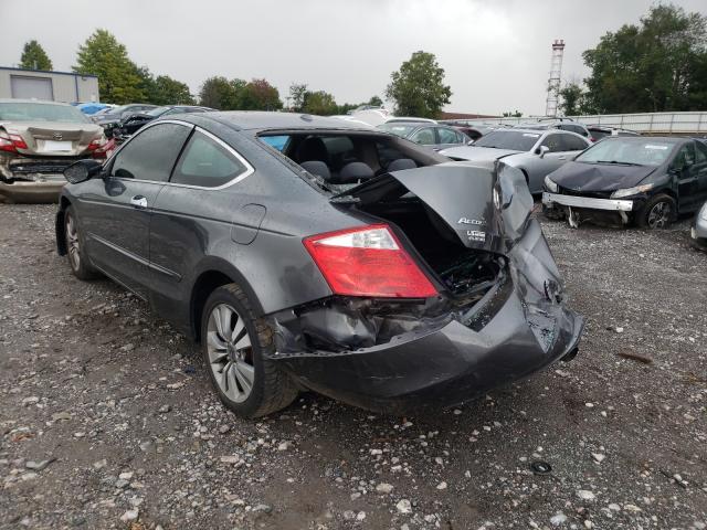 Photo 2 VIN: 1HGCS1B82AA000207 - HONDA ACCORD EXL 