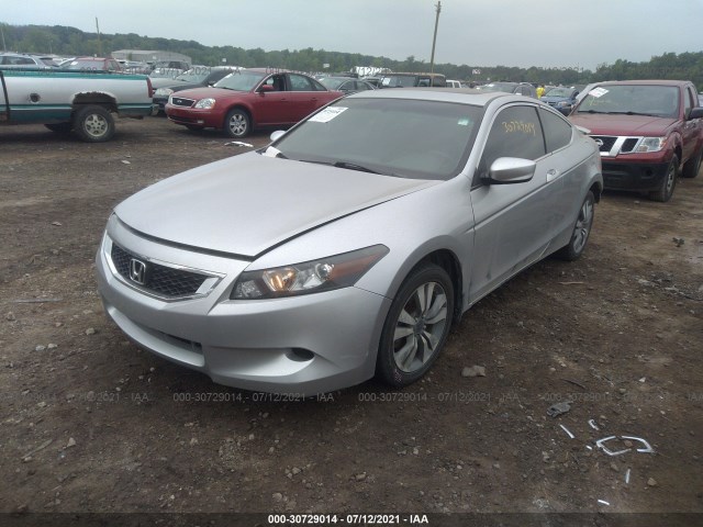 Photo 1 VIN: 1HGCS1B82AA008405 - HONDA ACCORD CPE 