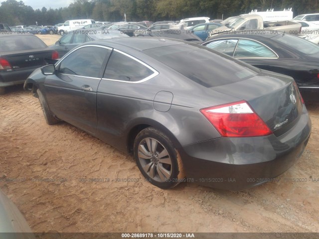 Photo 2 VIN: 1HGCS1B82AA008839 - HONDA ACCORD CPE 