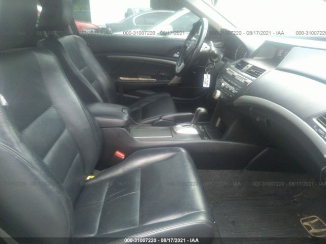 Photo 4 VIN: 1HGCS1B82AA019503 - HONDA ACCORD CPE 