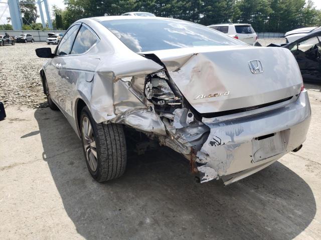 Photo 2 VIN: 1HGCS1B82BA006686 - HONDA ACCORD 