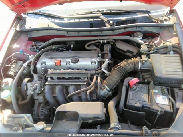 Photo 9 VIN: 1HGCS1B82CA023666 - HONDA ACCORD CPE 