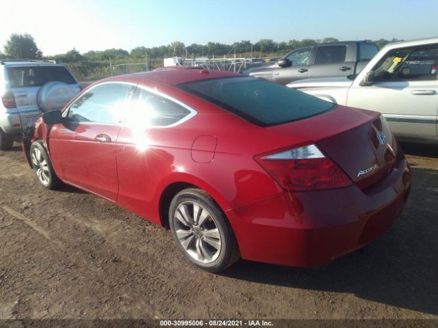 Photo 2 VIN: 1HGCS1B83AA007537 - HONDA ACCORD CPE 