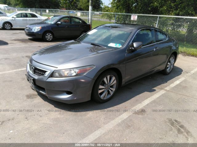 Photo 1 VIN: 1HGCS1B83AA011958 - HONDA ACCORD CPE 