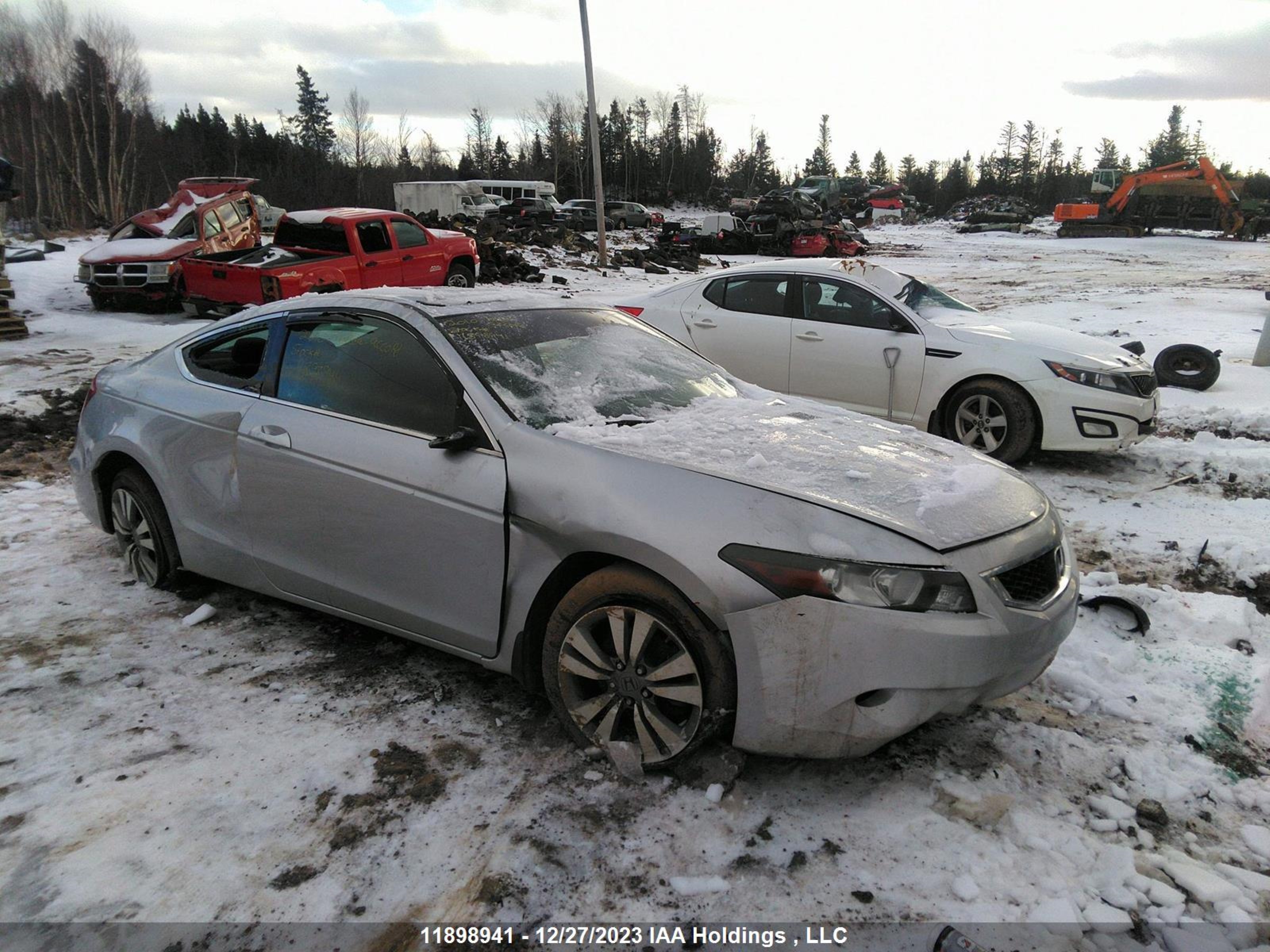 Photo 0 VIN: 1HGCS1B83AA801129 - HONDA ACCORD 