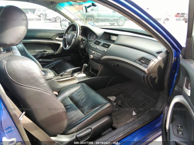 Photo 4 VIN: 1HGCS1B83BA004901 - HONDA ACCORD CPE 