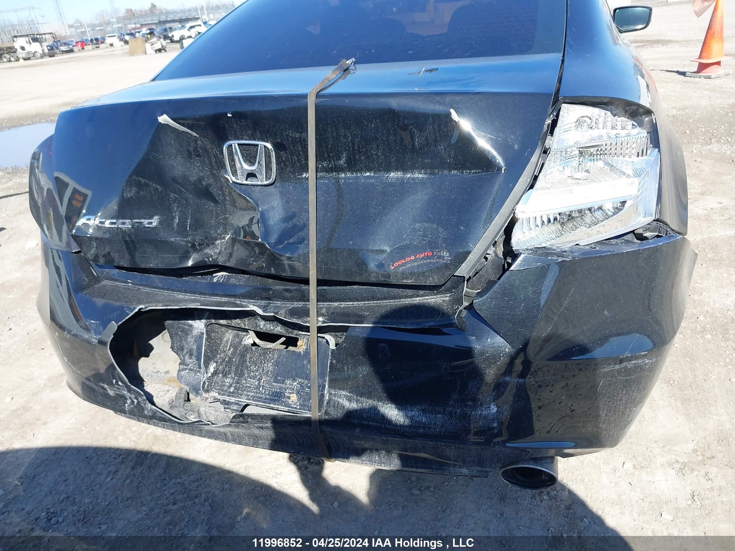 Photo 14 VIN: 1HGCS1B83BA800807 - HONDA ACCORD 