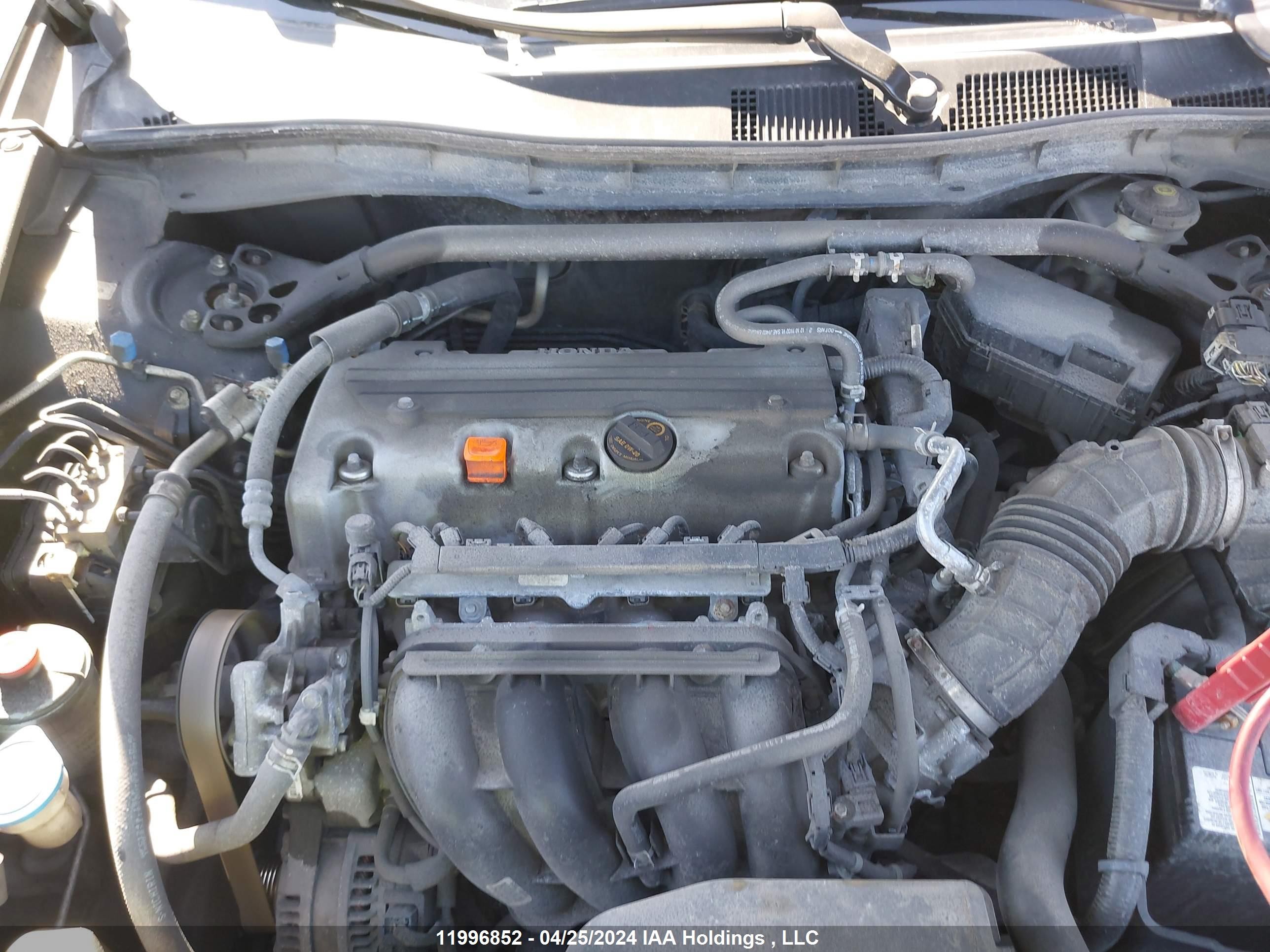 Photo 9 VIN: 1HGCS1B83BA800807 - HONDA ACCORD 