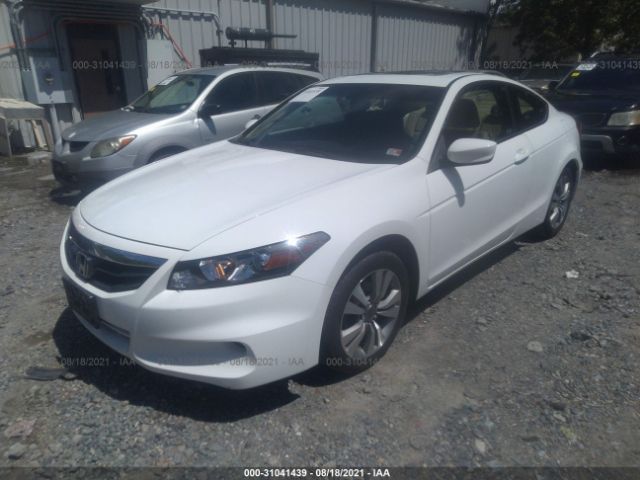 Photo 1 VIN: 1HGCS1B83CA001370 - HONDA ACCORD CPE 