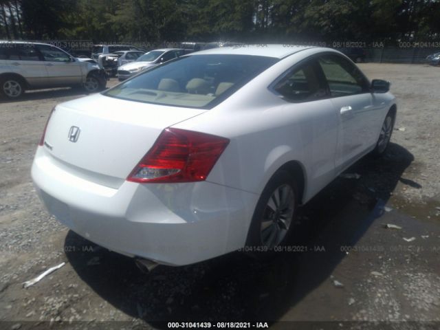 Photo 3 VIN: 1HGCS1B83CA001370 - HONDA ACCORD CPE 