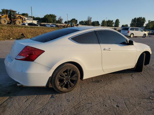 Photo 2 VIN: 1HGCS1B83CA004477 - HONDA ACCORD EXL 