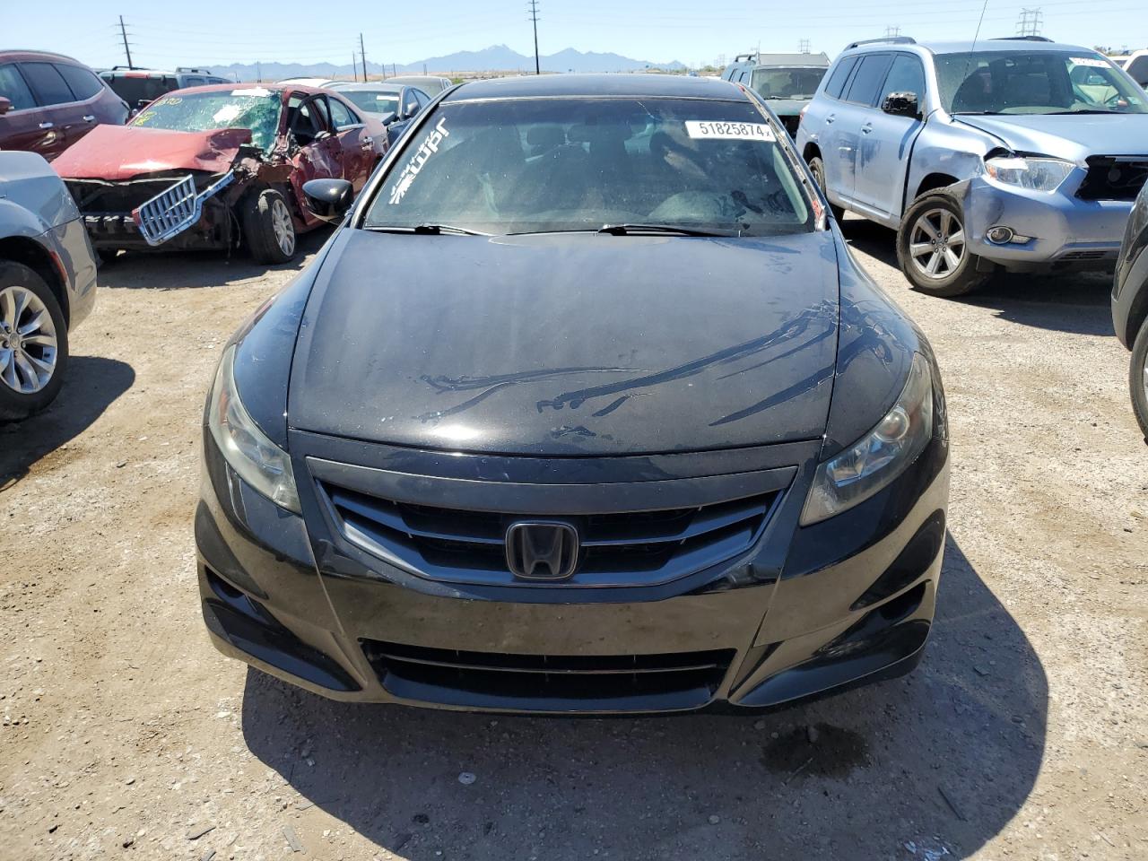 Photo 4 VIN: 1HGCS1B84CA011079 - HONDA ACCORD 